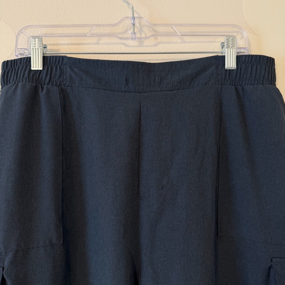 Albion Wide Leg Cropped Cargo Pants in True Blue Gray Audrey - Picture 3 of 10